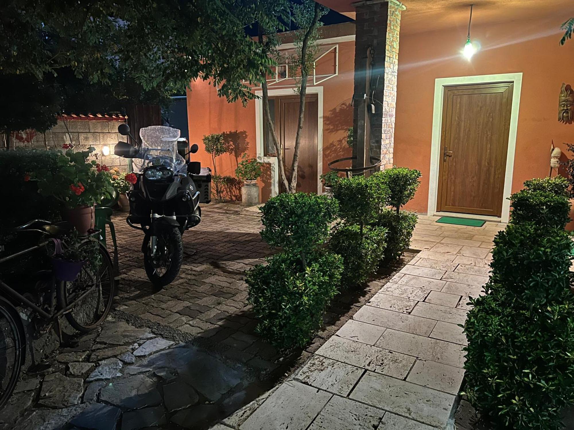 Guesthouse Koleci - Mrizi I Zanave Fishte Экстерьер фото